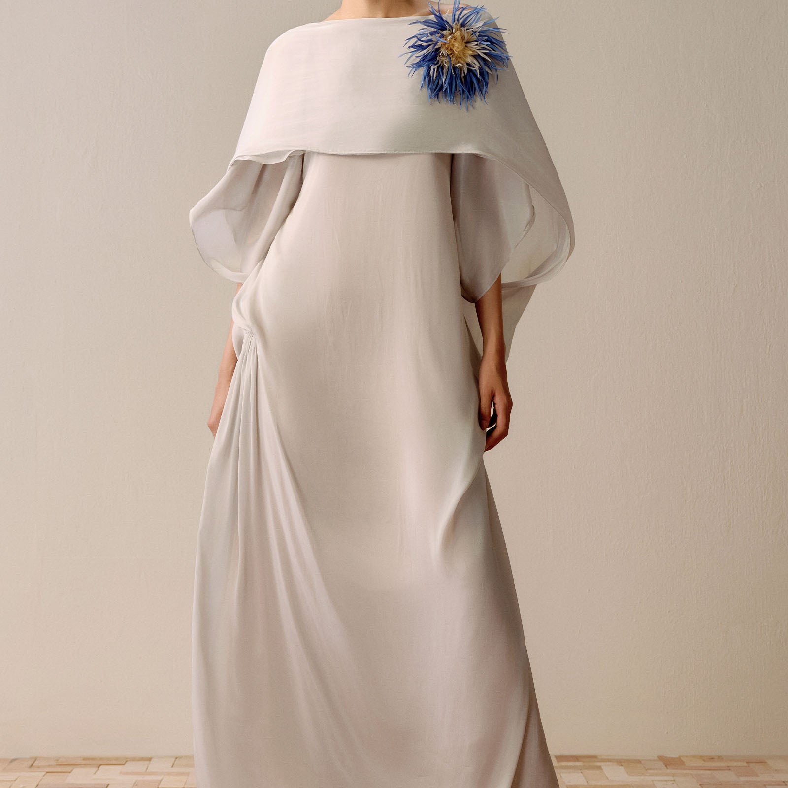 Sienna Cape Sleeve Maxi Dress - MEAN BLVD