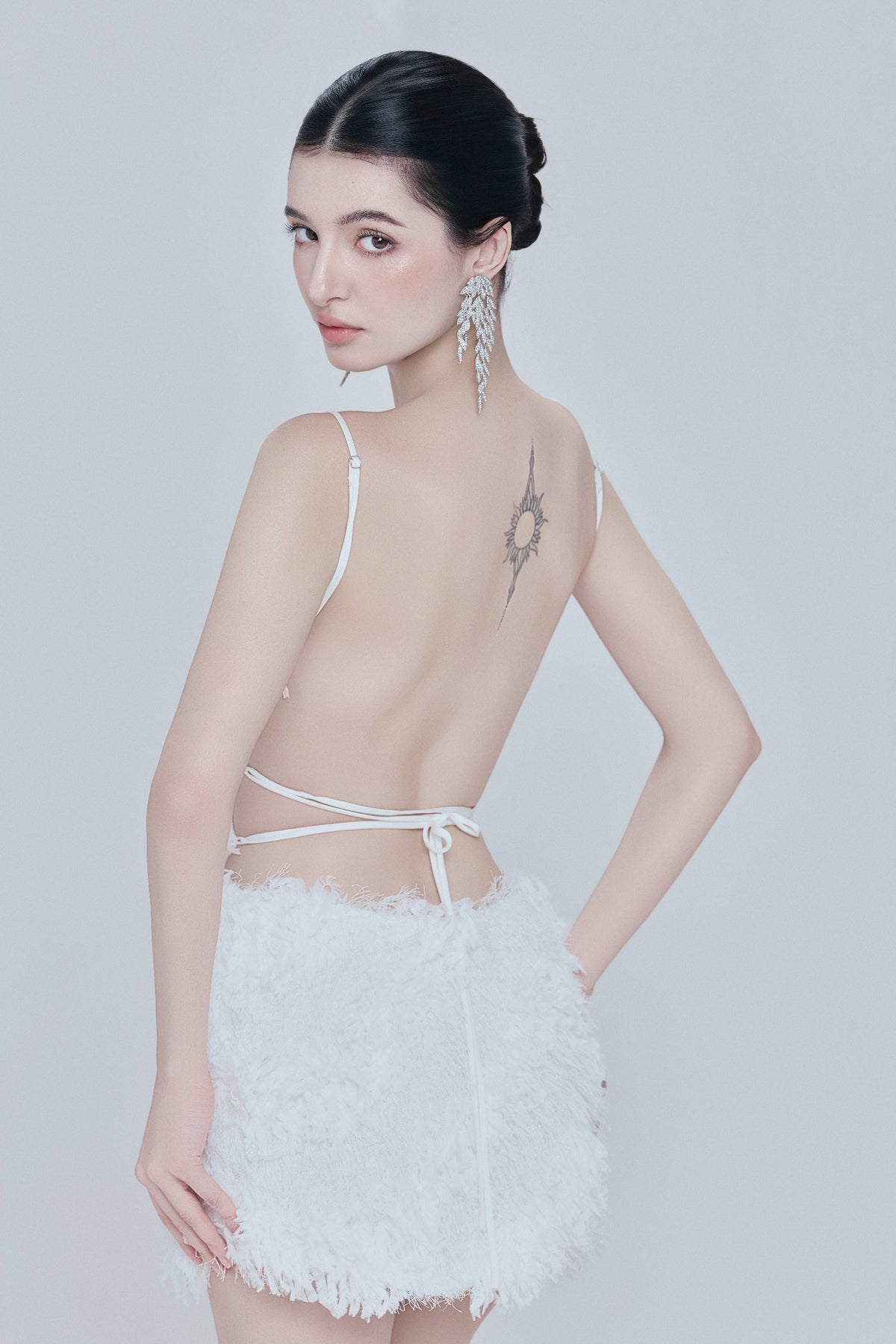 Soe Backless Set