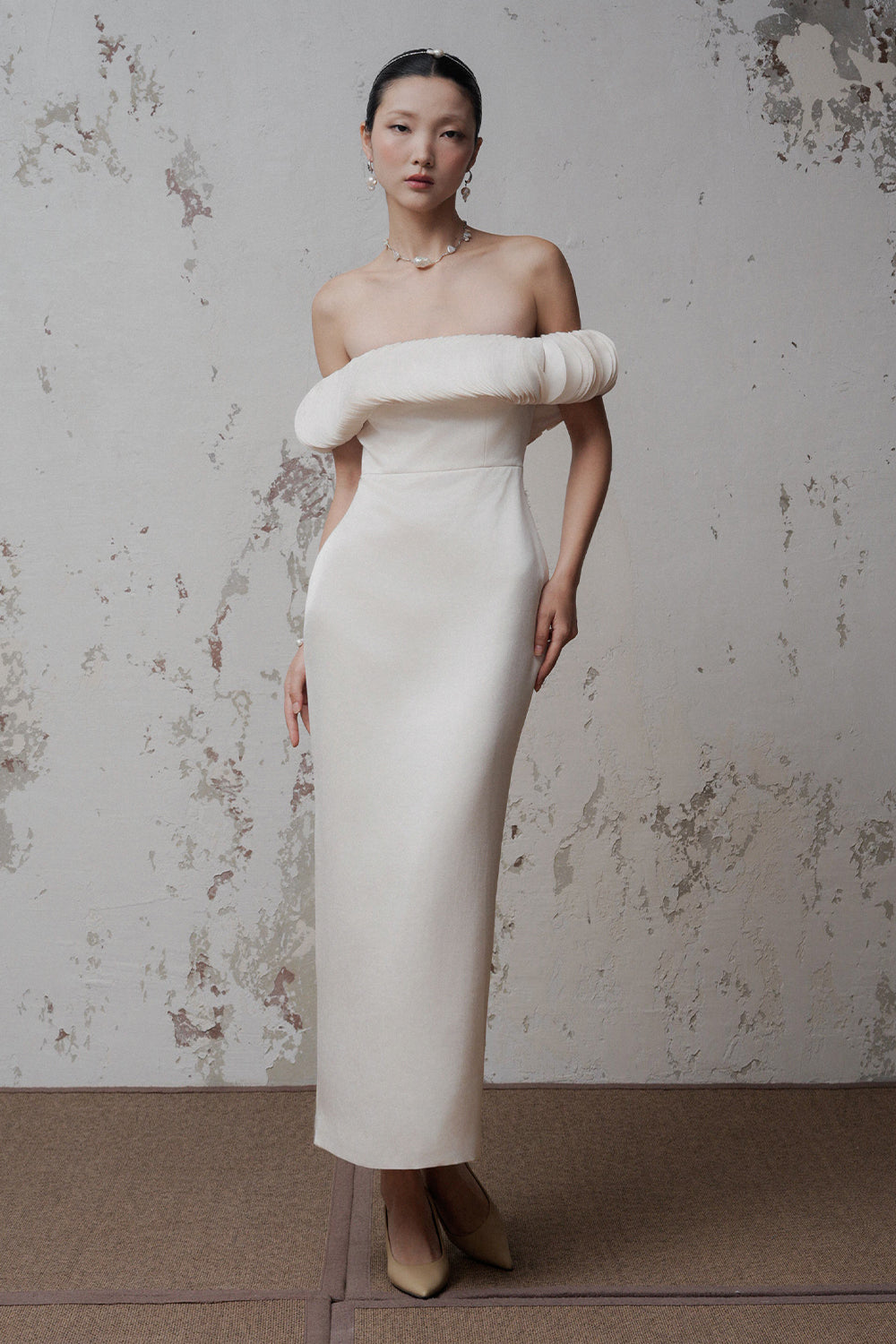 Sora Off-Shoulder Midi Dress - MEAN BLVD