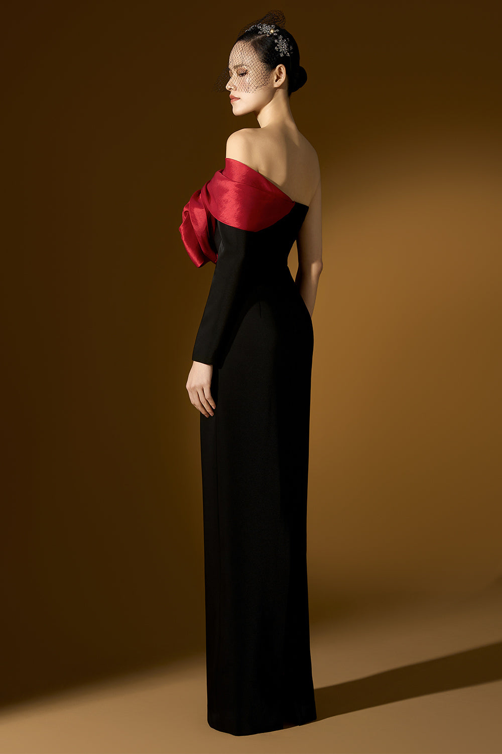 Legacy Sheath Asymmetric Sleeved Crepe Floor Length Dress