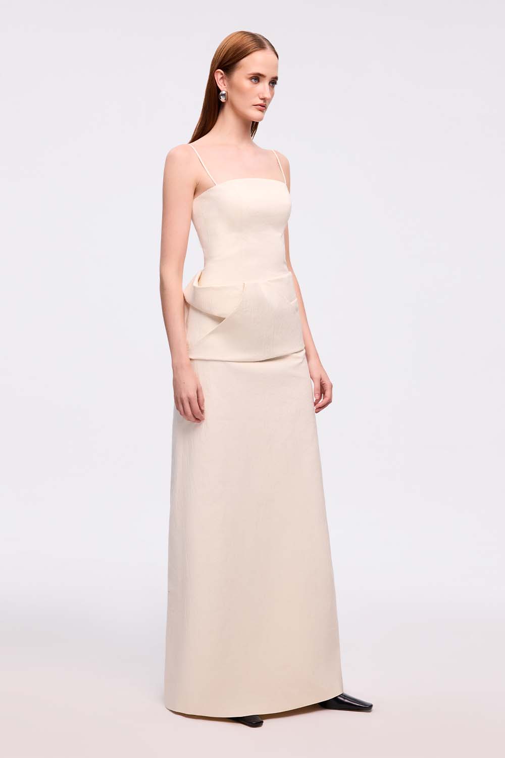 Van Thach A-line Spaghetti Strap Chenille Maxi Dress