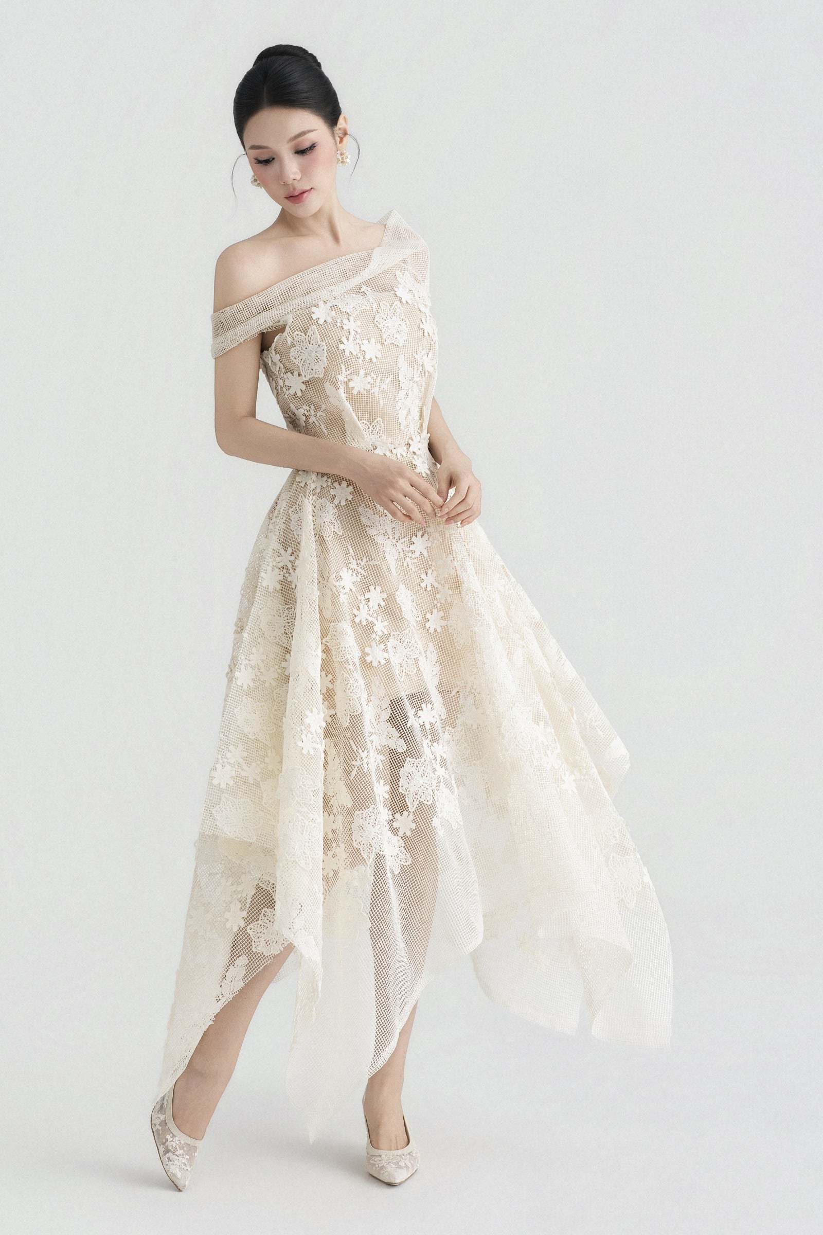 Lioren Midi Dress