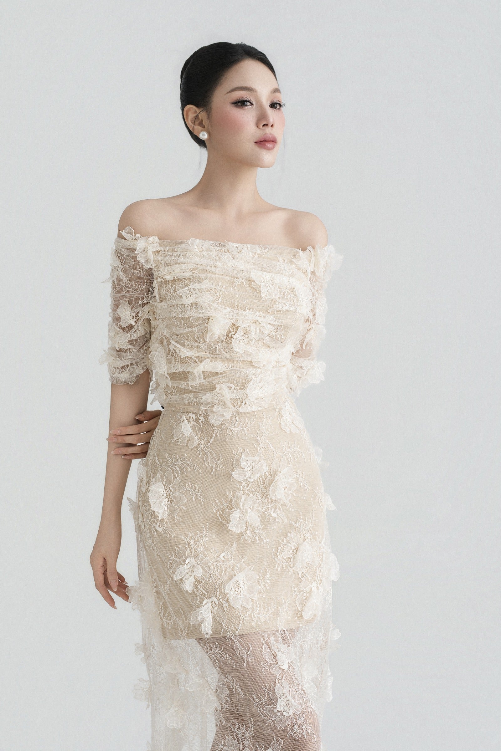 Sollen Applique Midi Dress
