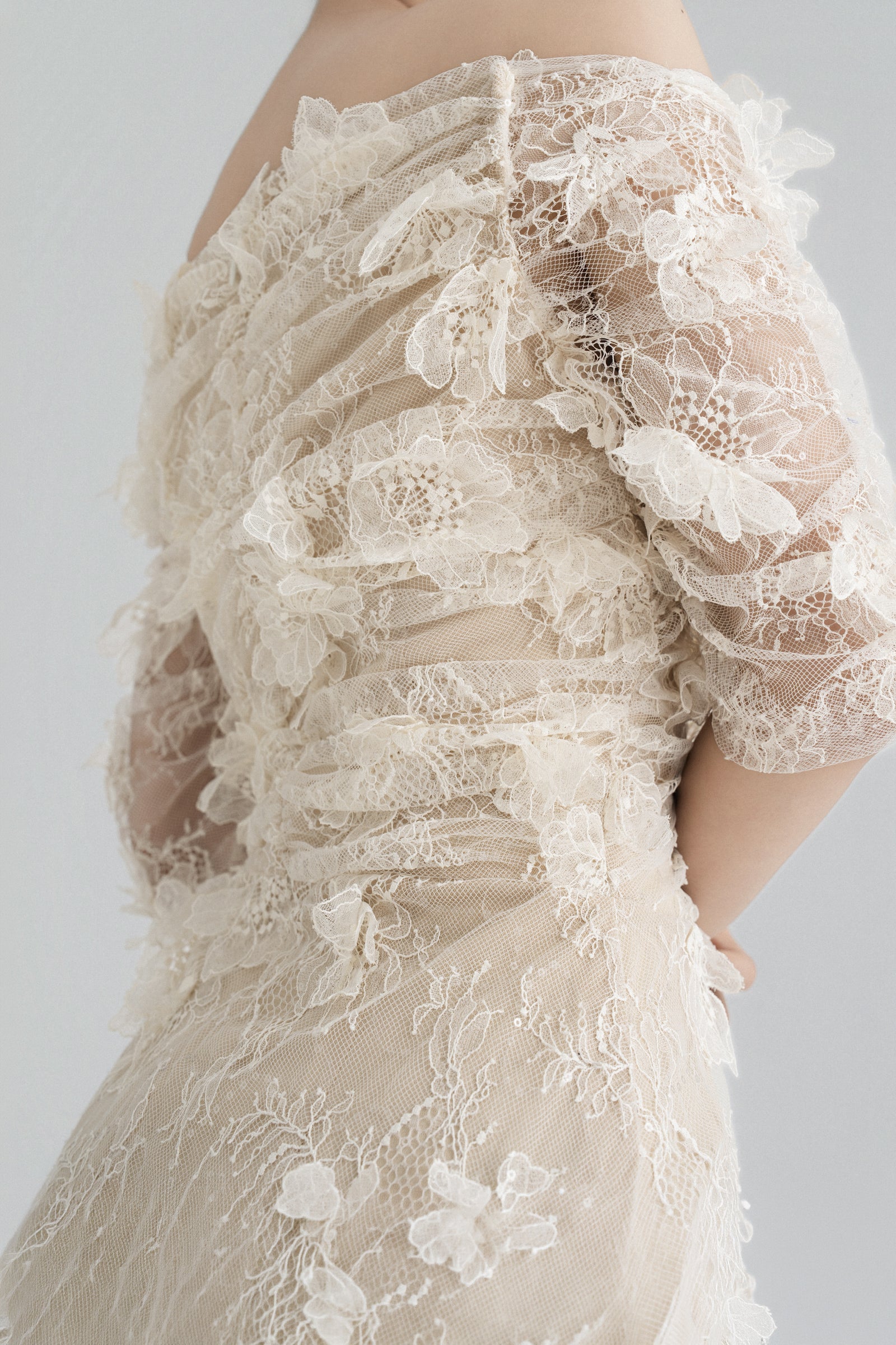 Sollen Applique Midi Dress