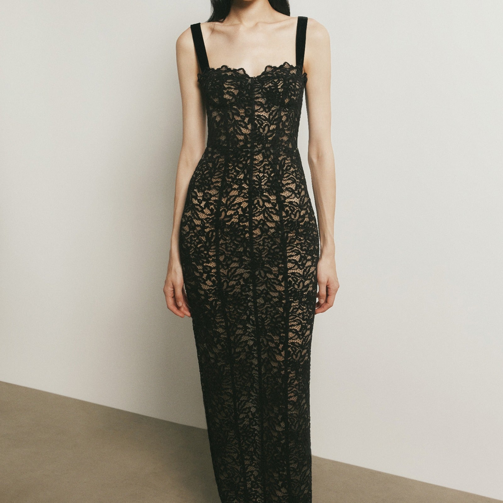 Nox Sweetheart Maxi Dress