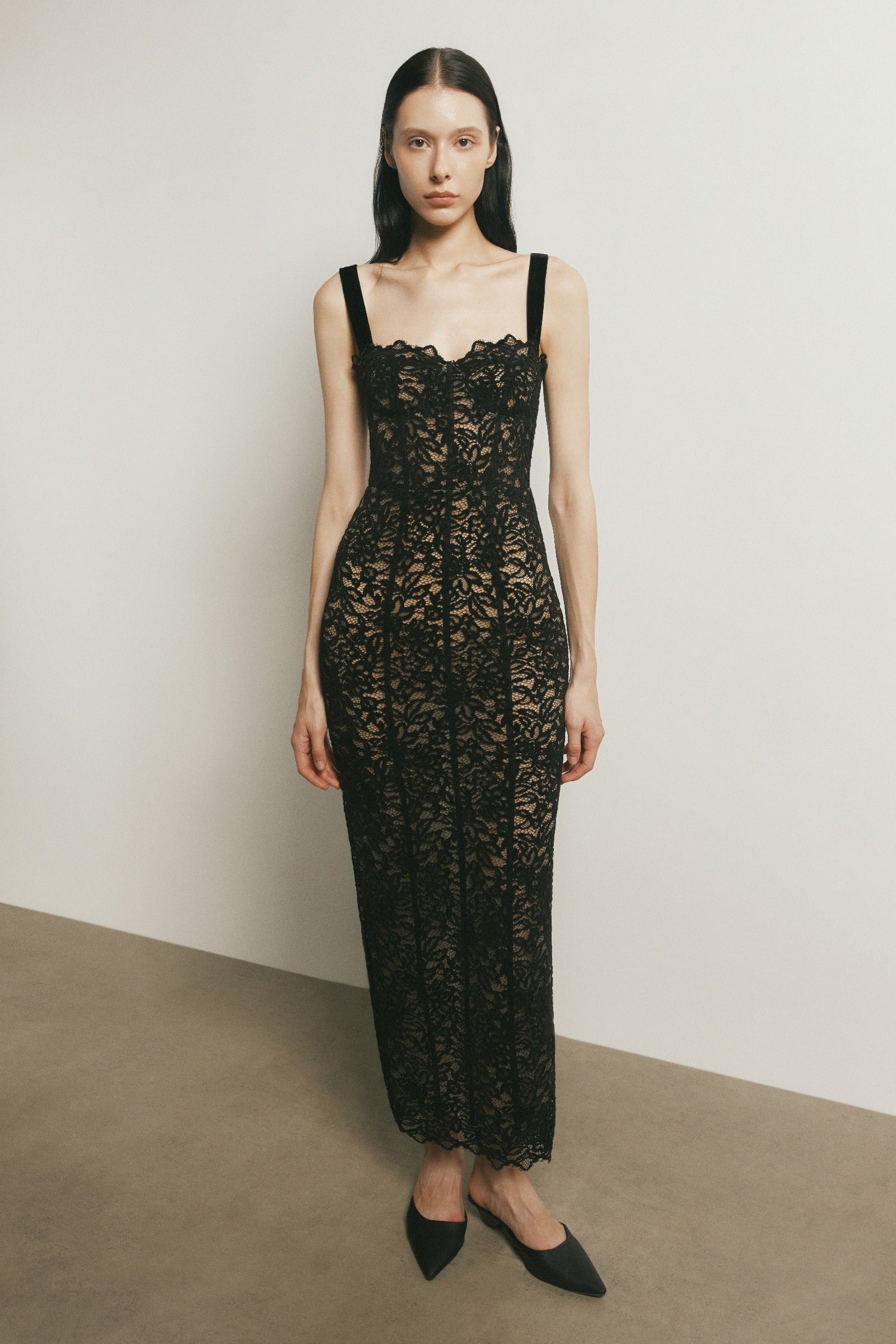 Nox Sweetheart Maxi Dress