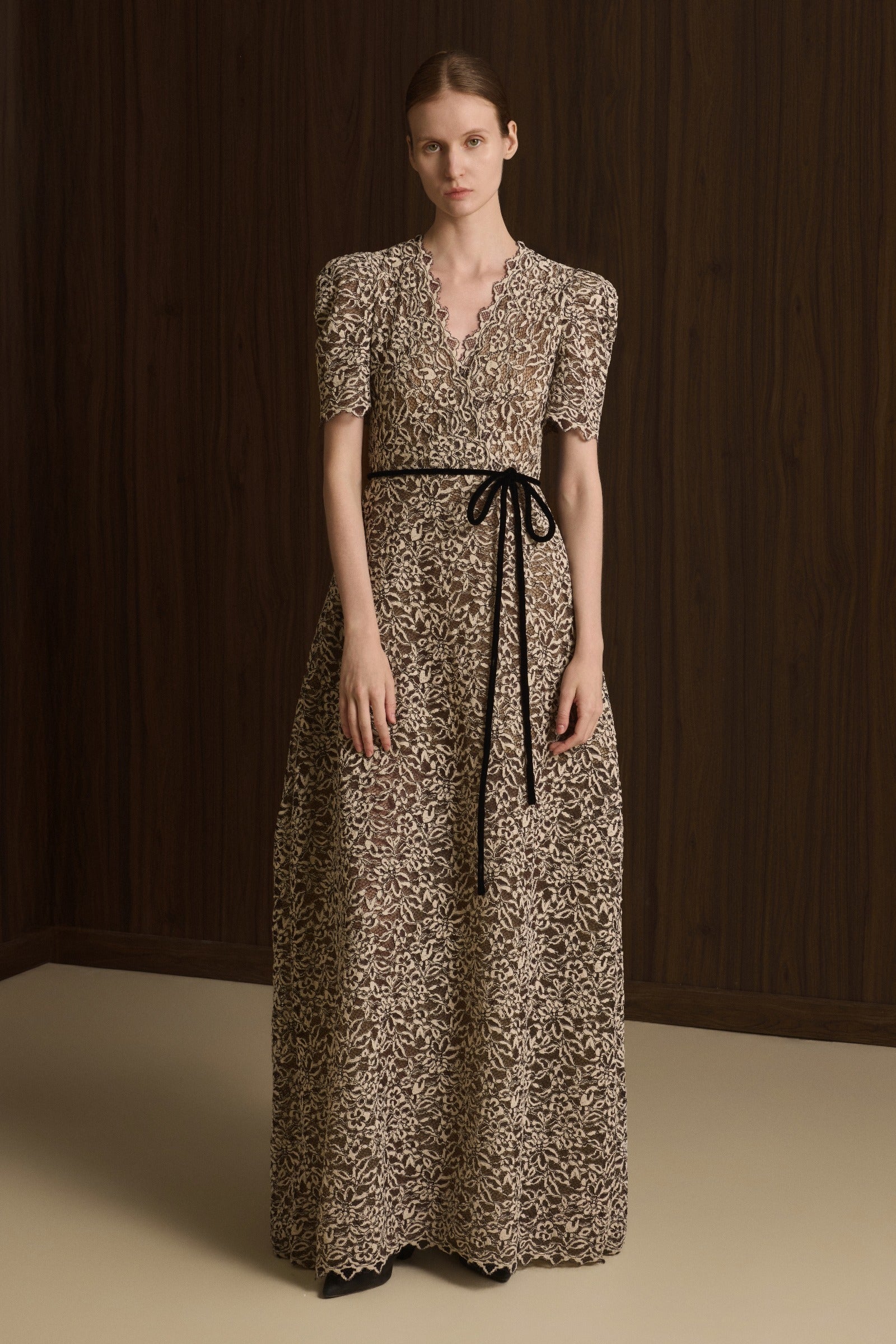 Valéra V-Neck Maxi Dress