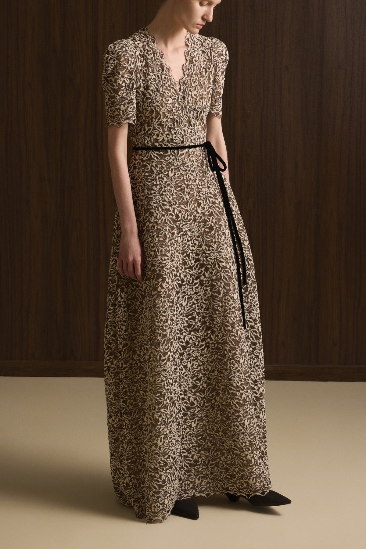 Valéra V-Neck Maxi Dress