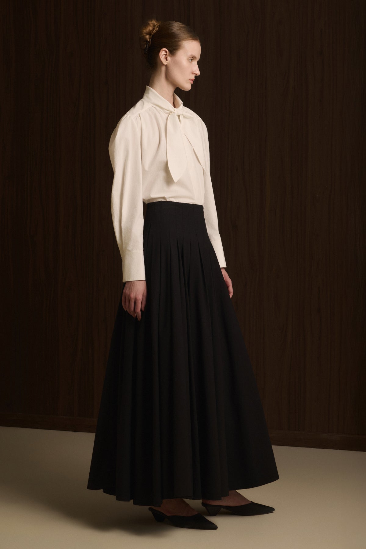 Flow Pleated Skirt