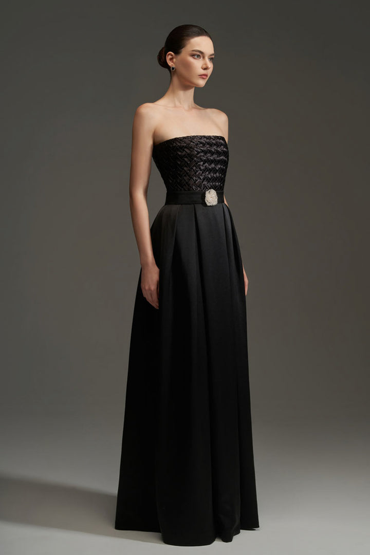 Tatum A-line Crochet Maxi Dress - MEAN BLVD