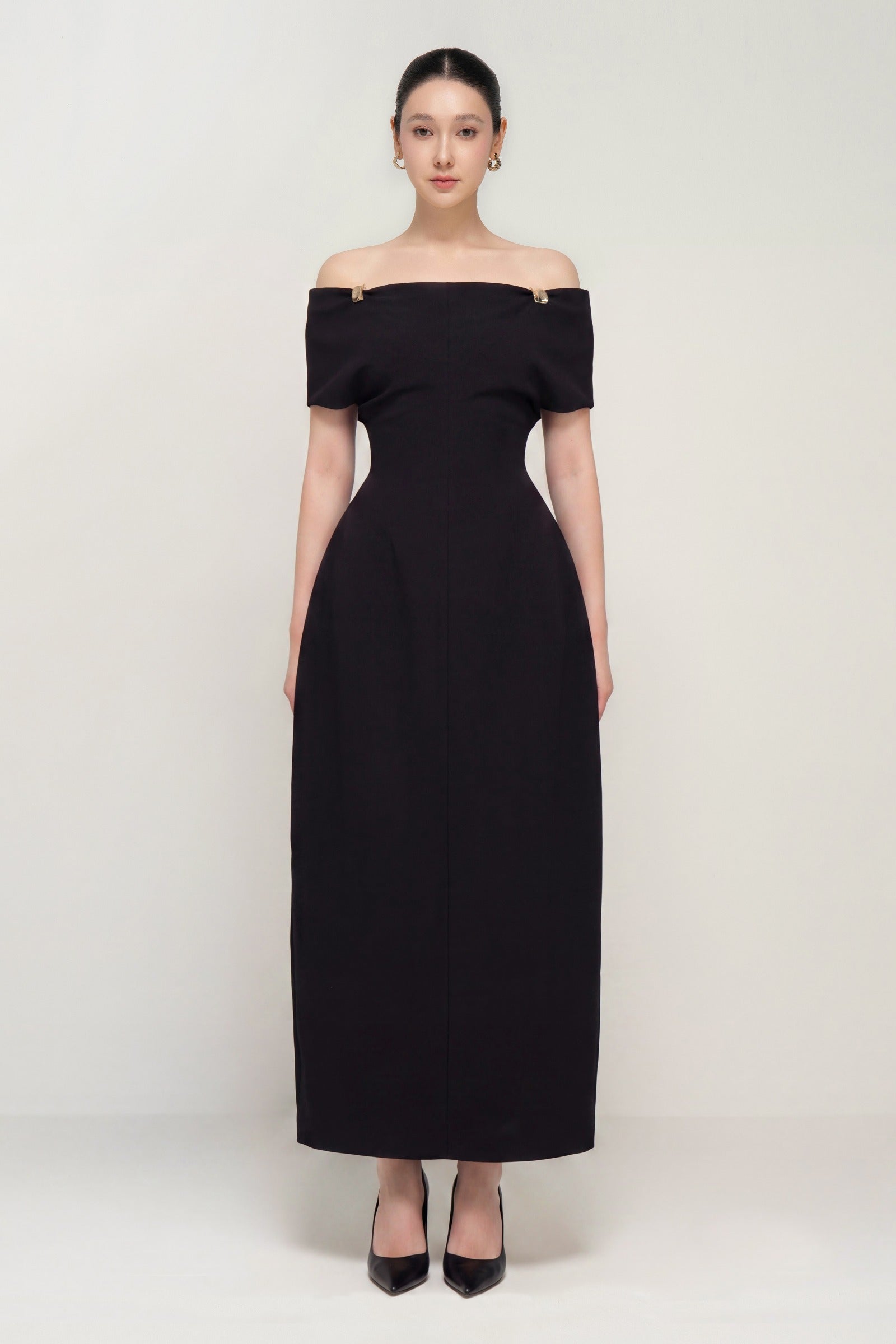 Women's Taylor Off-Shoulder Maxi Dress Black/White XS/S/M/L/XL/Customize MEAN BLVD