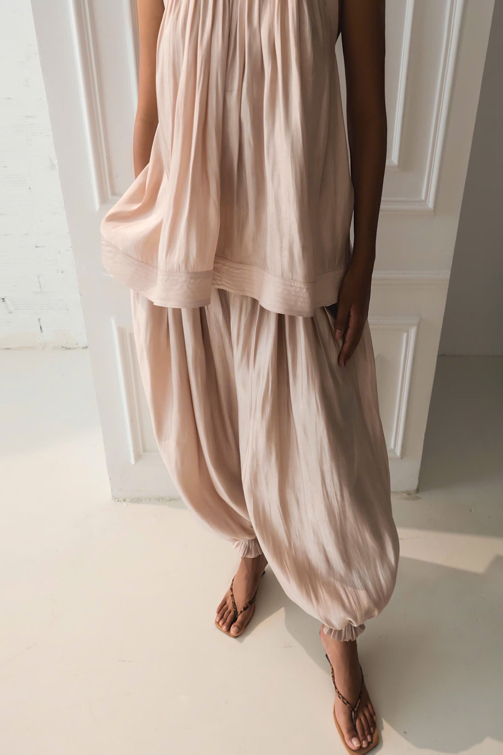 Tinh Viet Ruched Pants - MEAN BLVD
