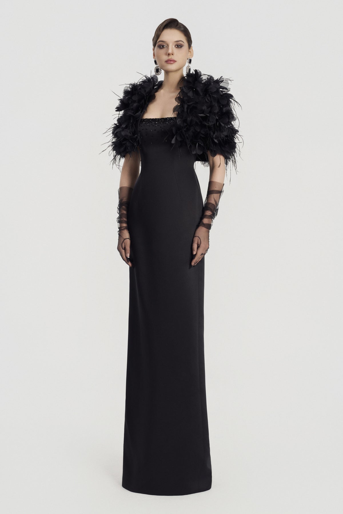 Lysandra Feather Set