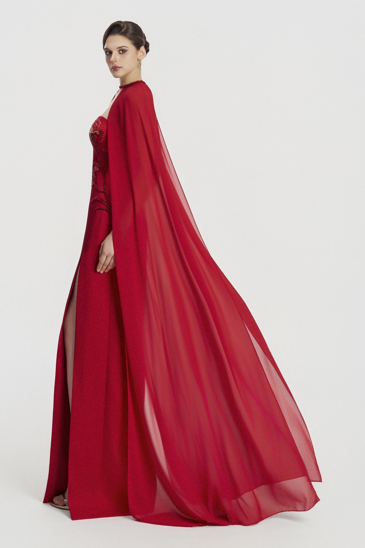 Lyselle Cape Sleeve Set