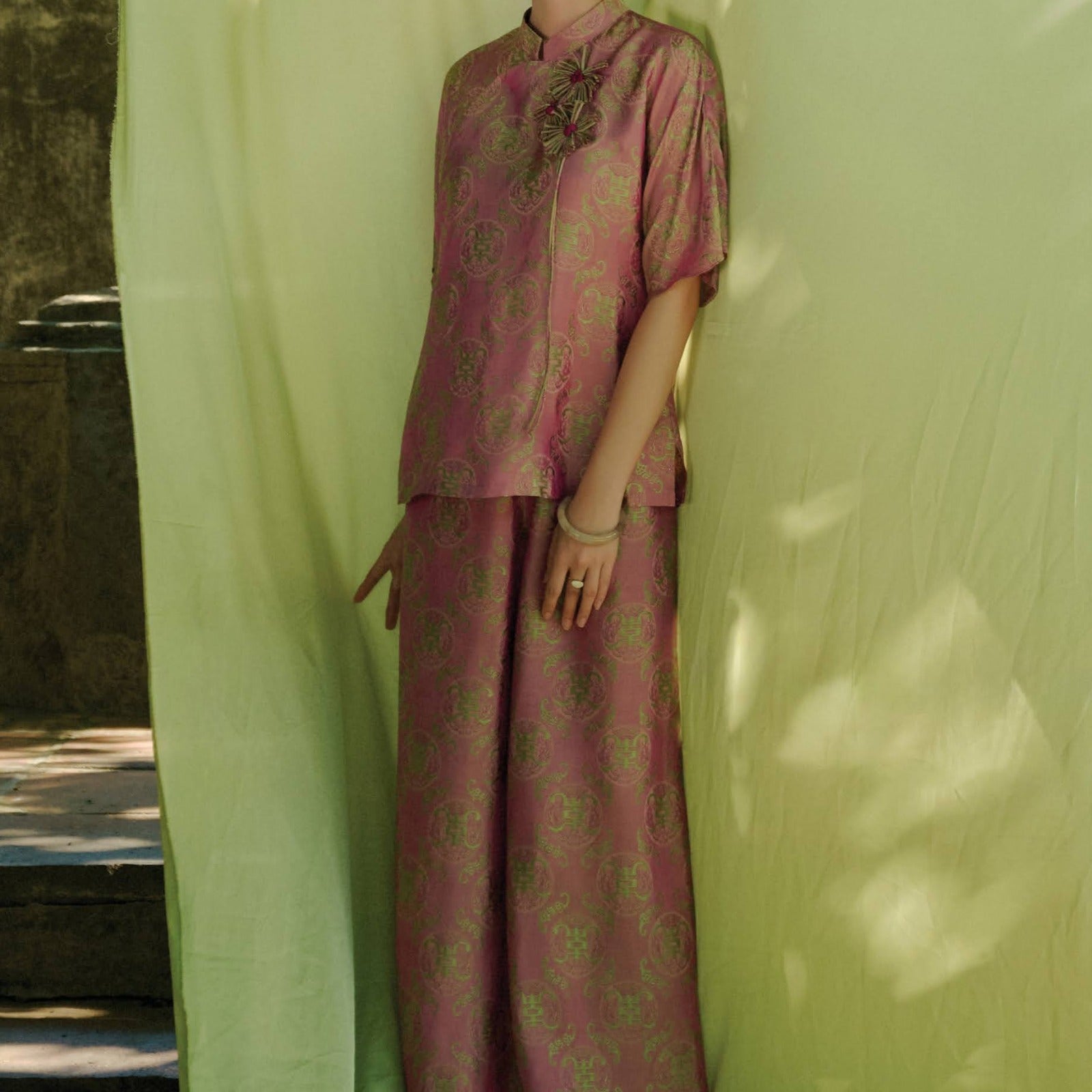 Ha Ngan Applique Set