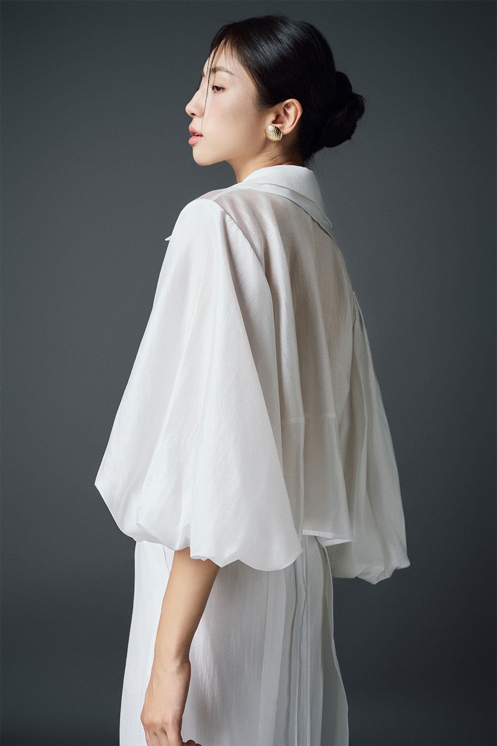 Clove Cropped Puffy Sleeved Chiffon Shirt