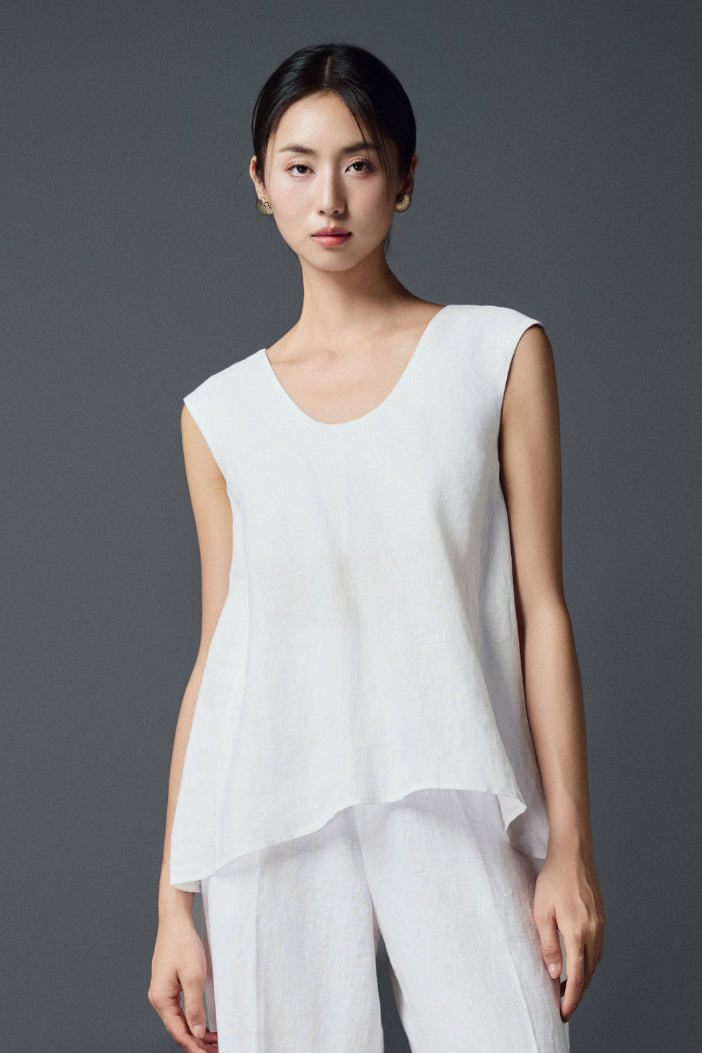 Dahlia Asymmetric Bow Linen Top
