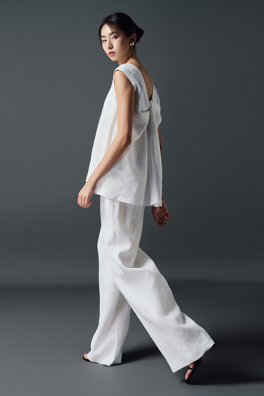 Dahlia Asymmetric Bow Linen Top