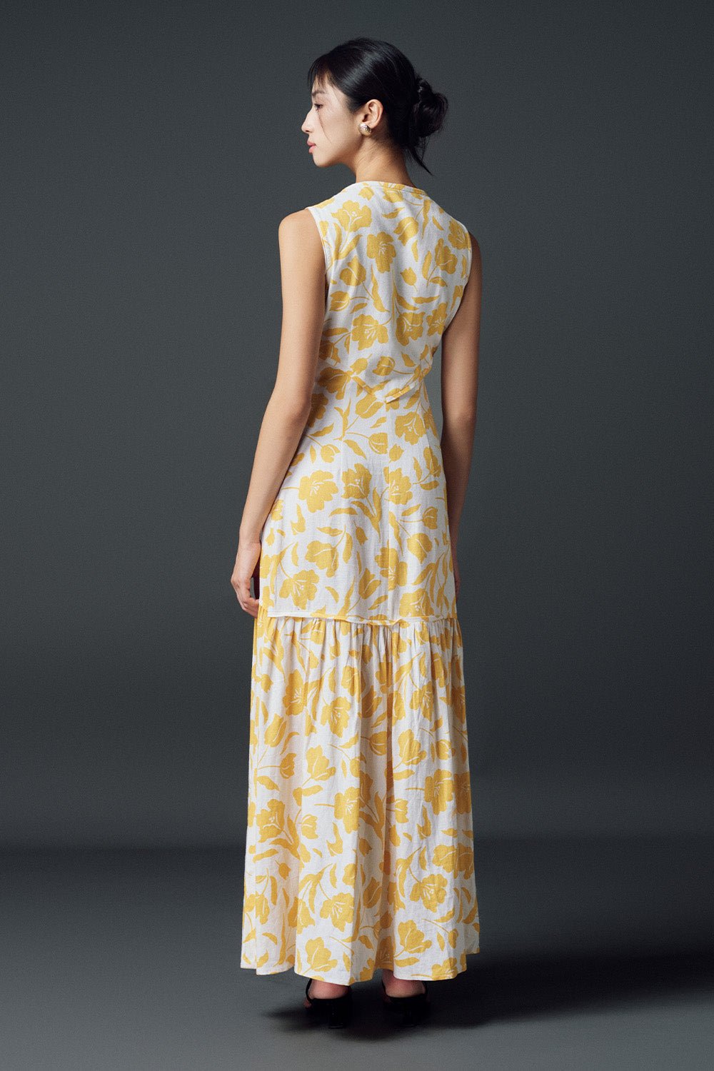 Sunna Drop Waist Scoop Neck Linen Maxi Dress