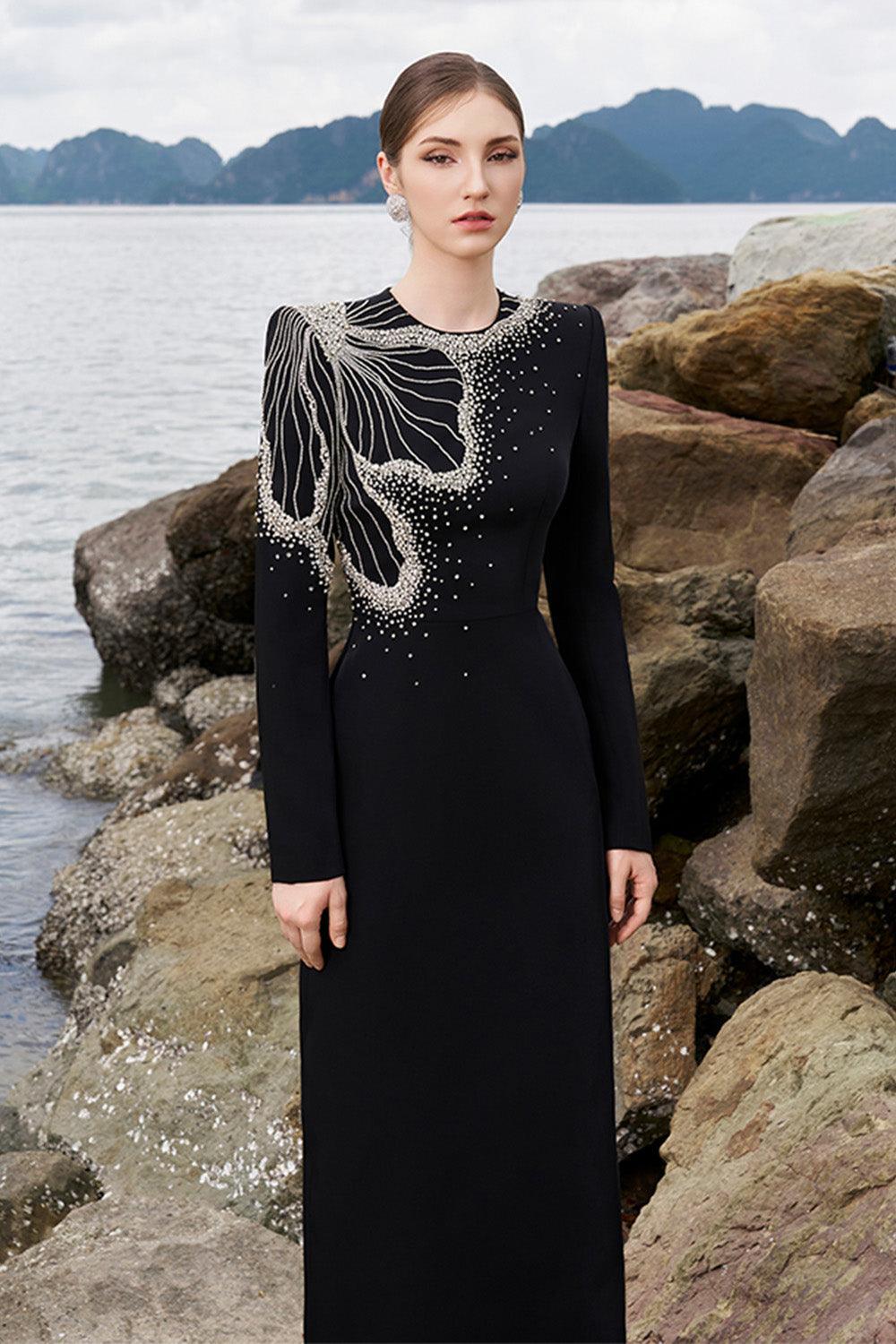 Callahan Sheath Square Neck Velvet Satin Floor Length Dress