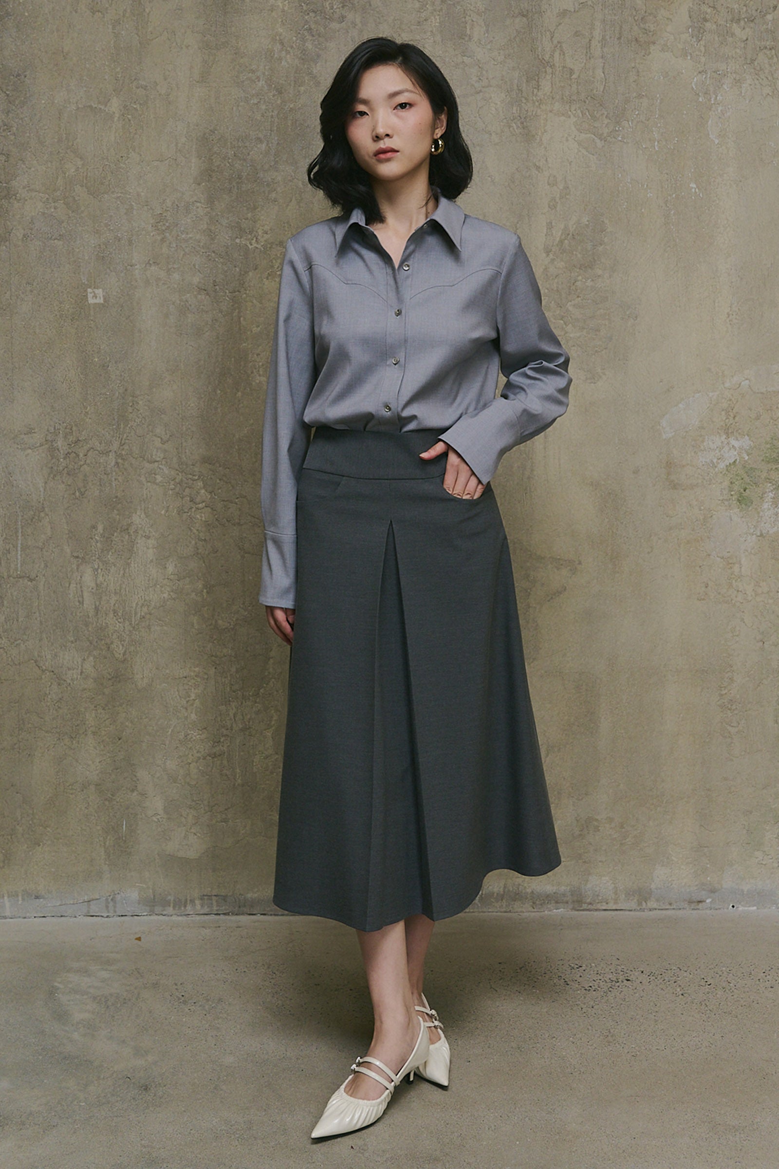 Velin Cuff Sleeve Shirt