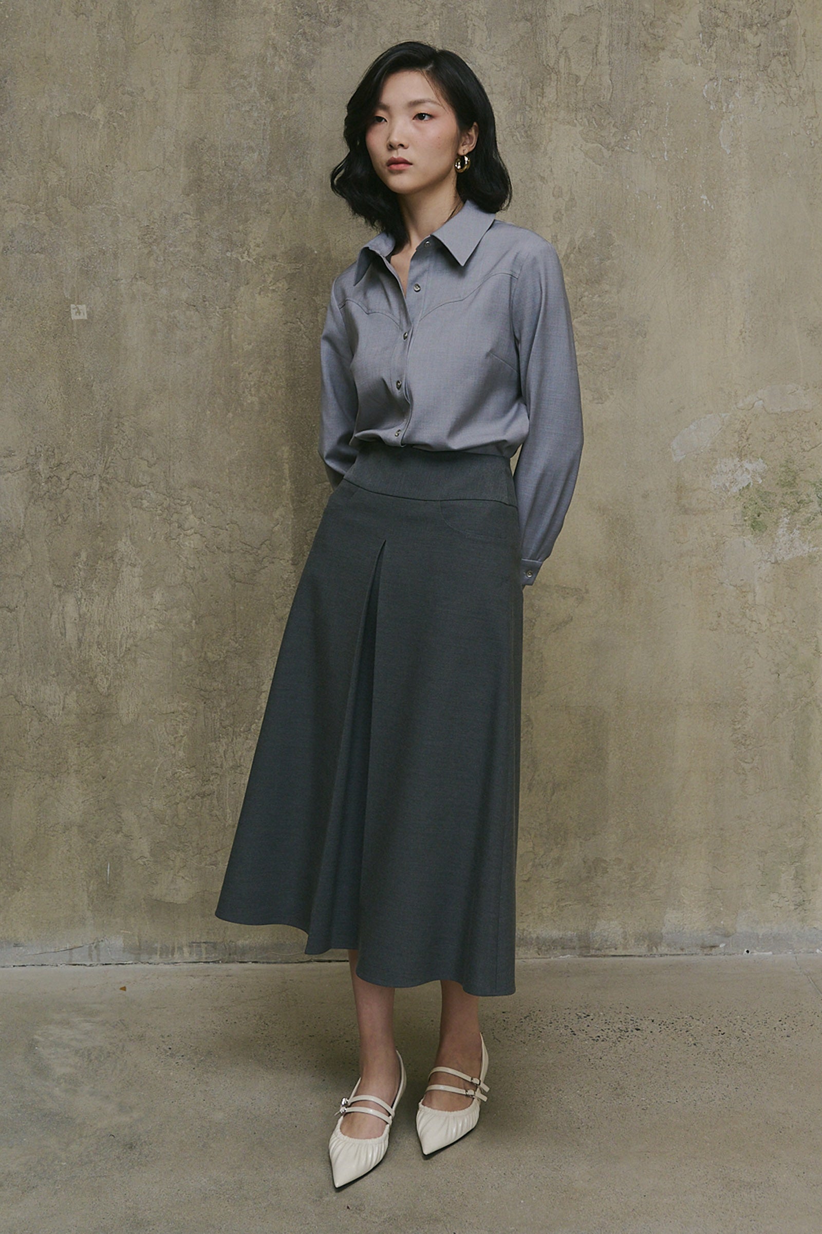 Velin Cuff Sleeve Shirt