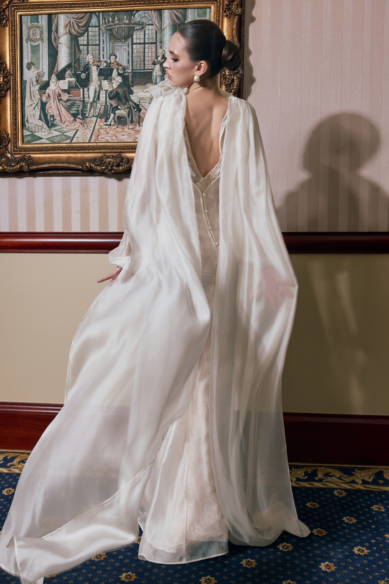 Voile D'éther Applique Maxi Dress