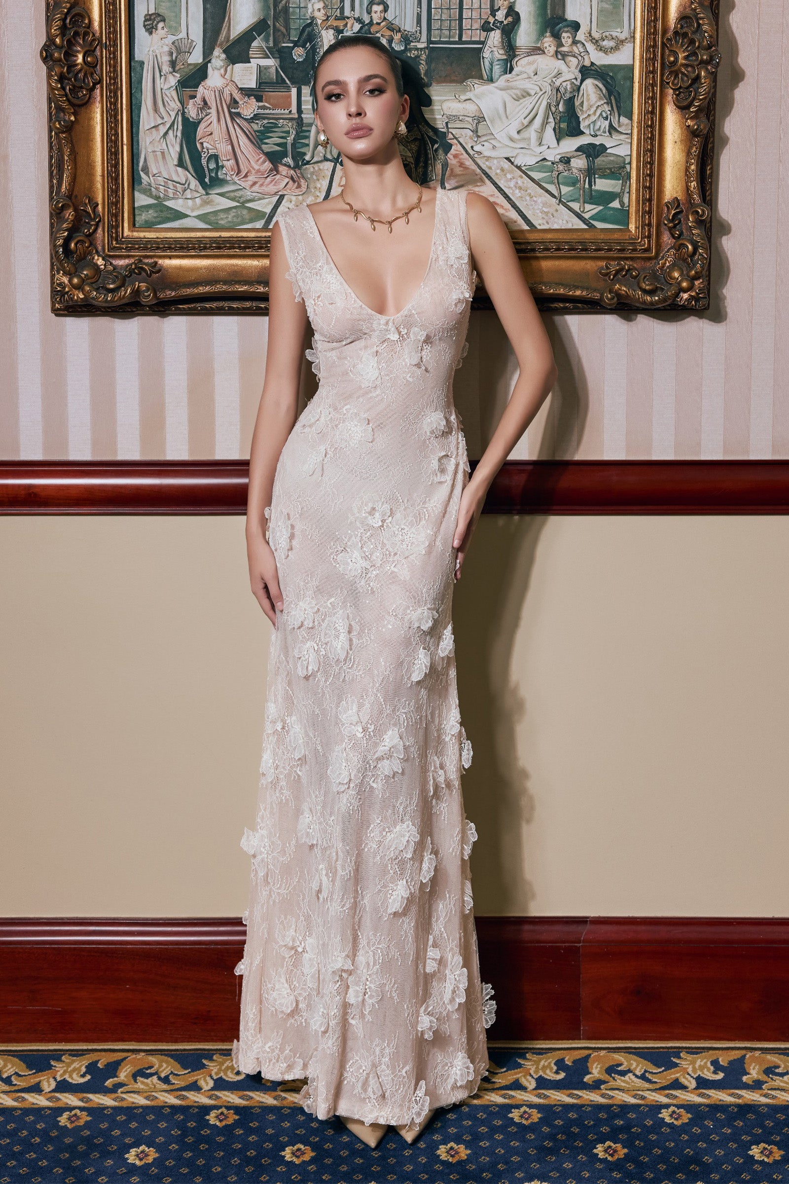 Voile D'éther Applique Maxi Dress