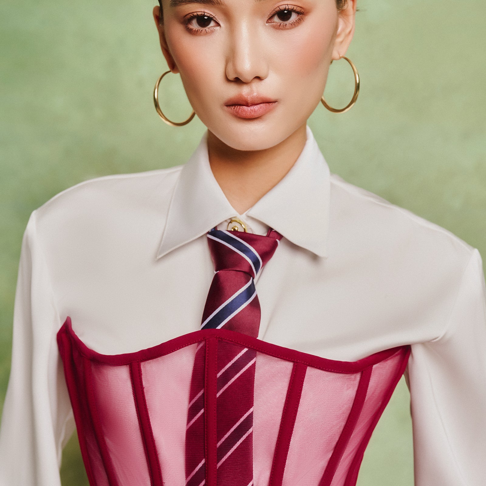 Vergai Curved Neck Mesh Top