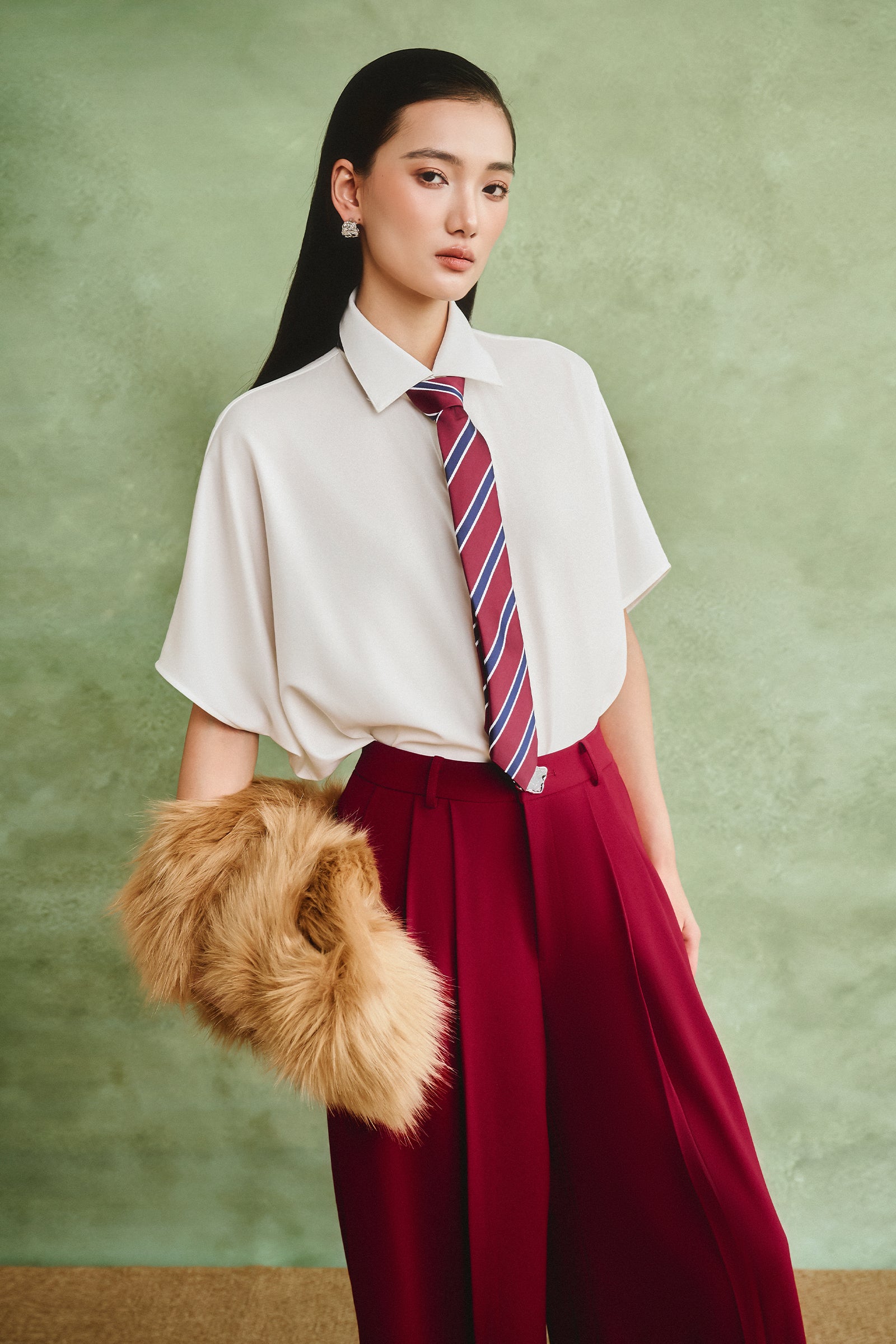 Vergai Straight Pleated Pants