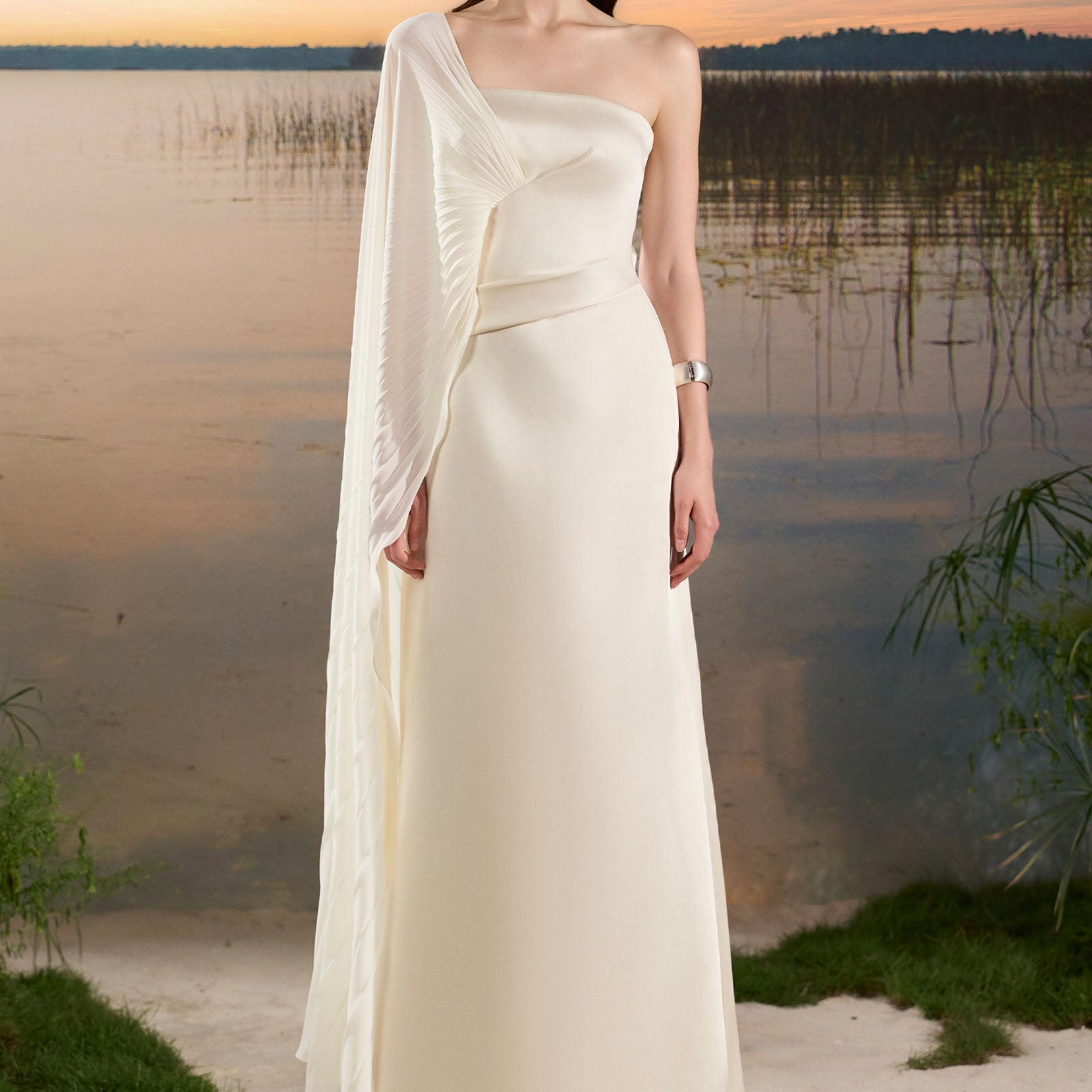 Zina Asymmetric Sleeve Maxi Dress - MEAN BLVD