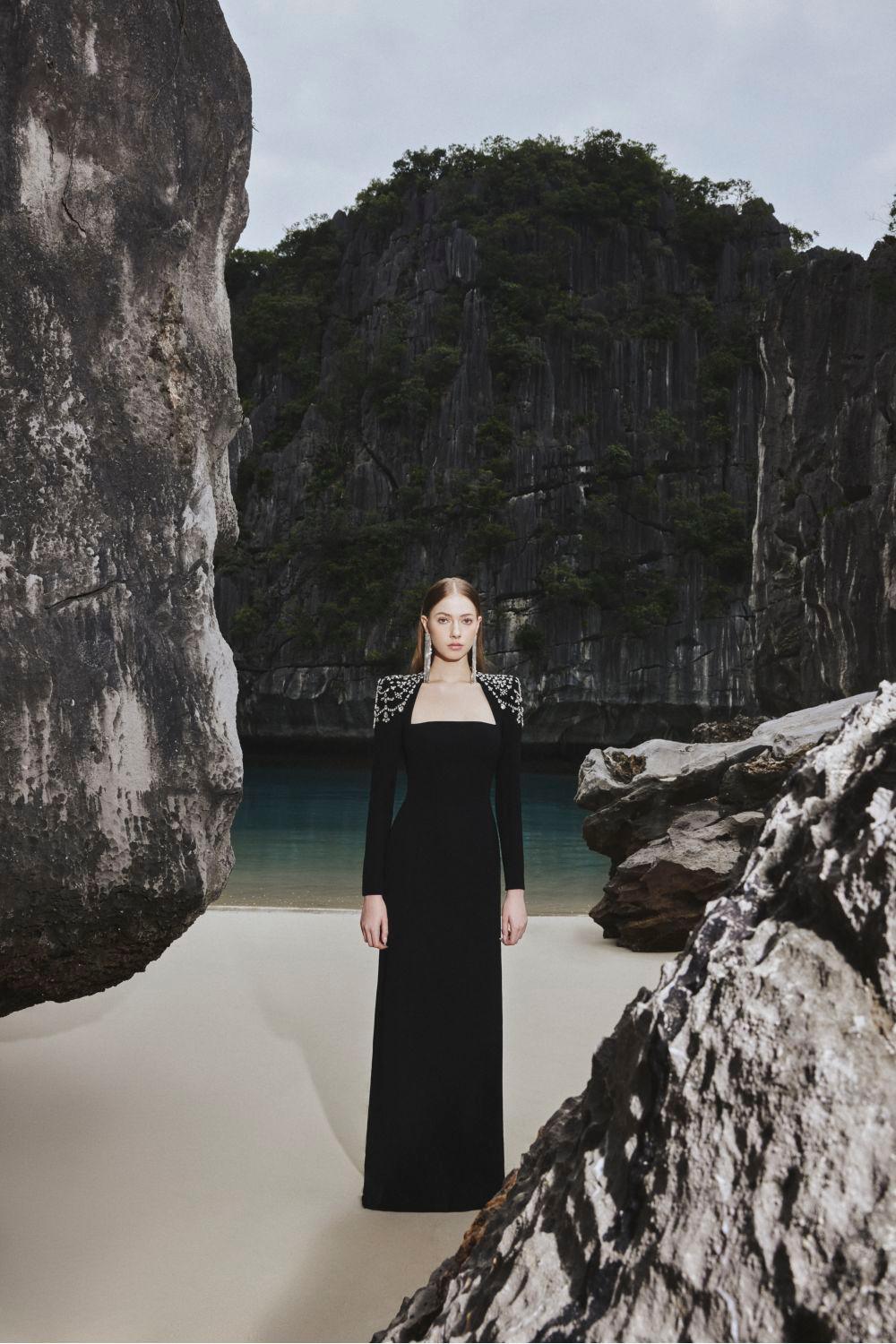 Adeline Bodycon Long Sleeved Crepe Floor Length Dress - MEAN BLVD