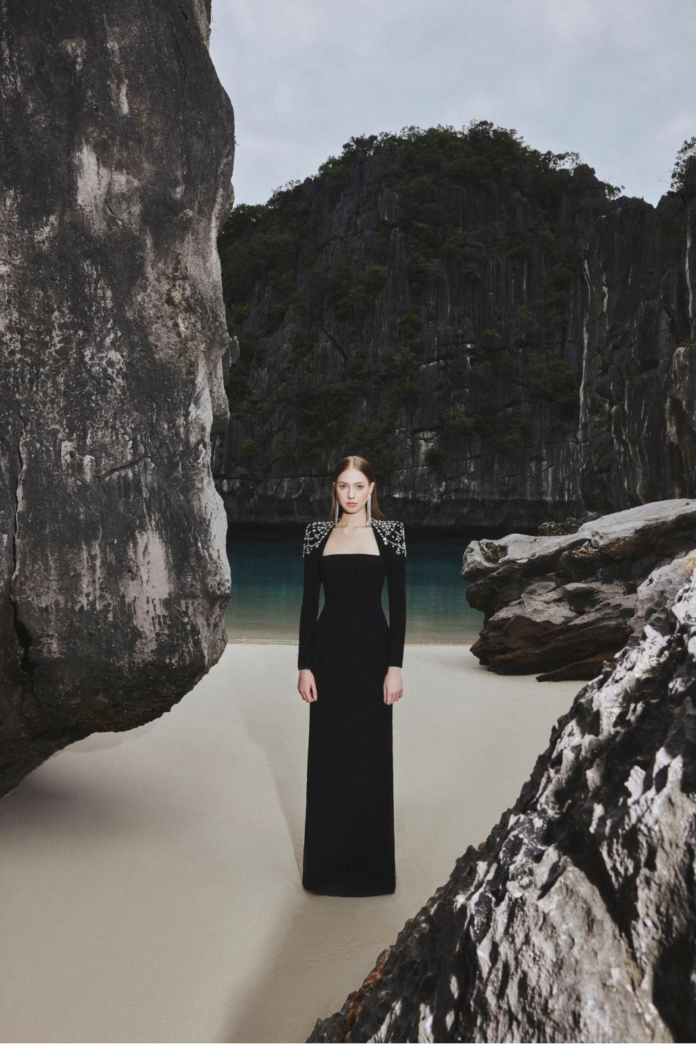 Adeline Bodycon Long Sleeved Crepe Floor Length Dress - MEAN BLVD