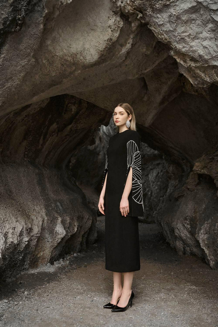 Alexa Sheath Split Sleeved Crepe Midi Dress - MEAN BLVD