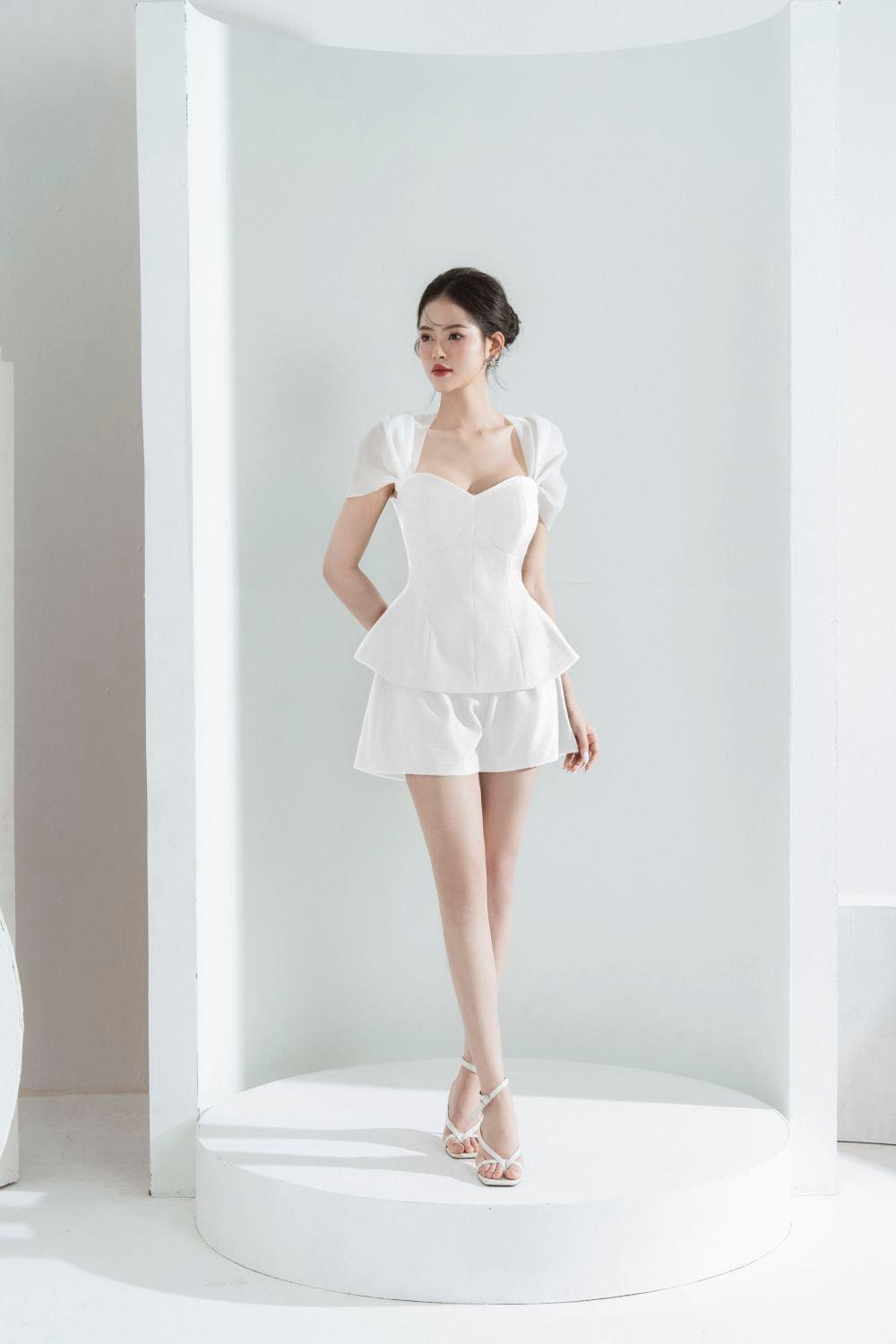 Alice Fit and Flare Queen Anne Neck Polycotton Shirt - MEAN BLVD