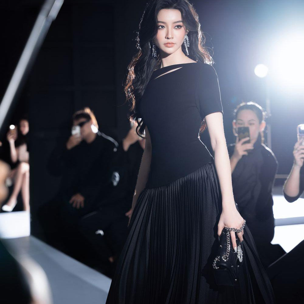 Alina Drop Waist Pleated Synthetic Velvet Midi Dress - MEAN BLVD