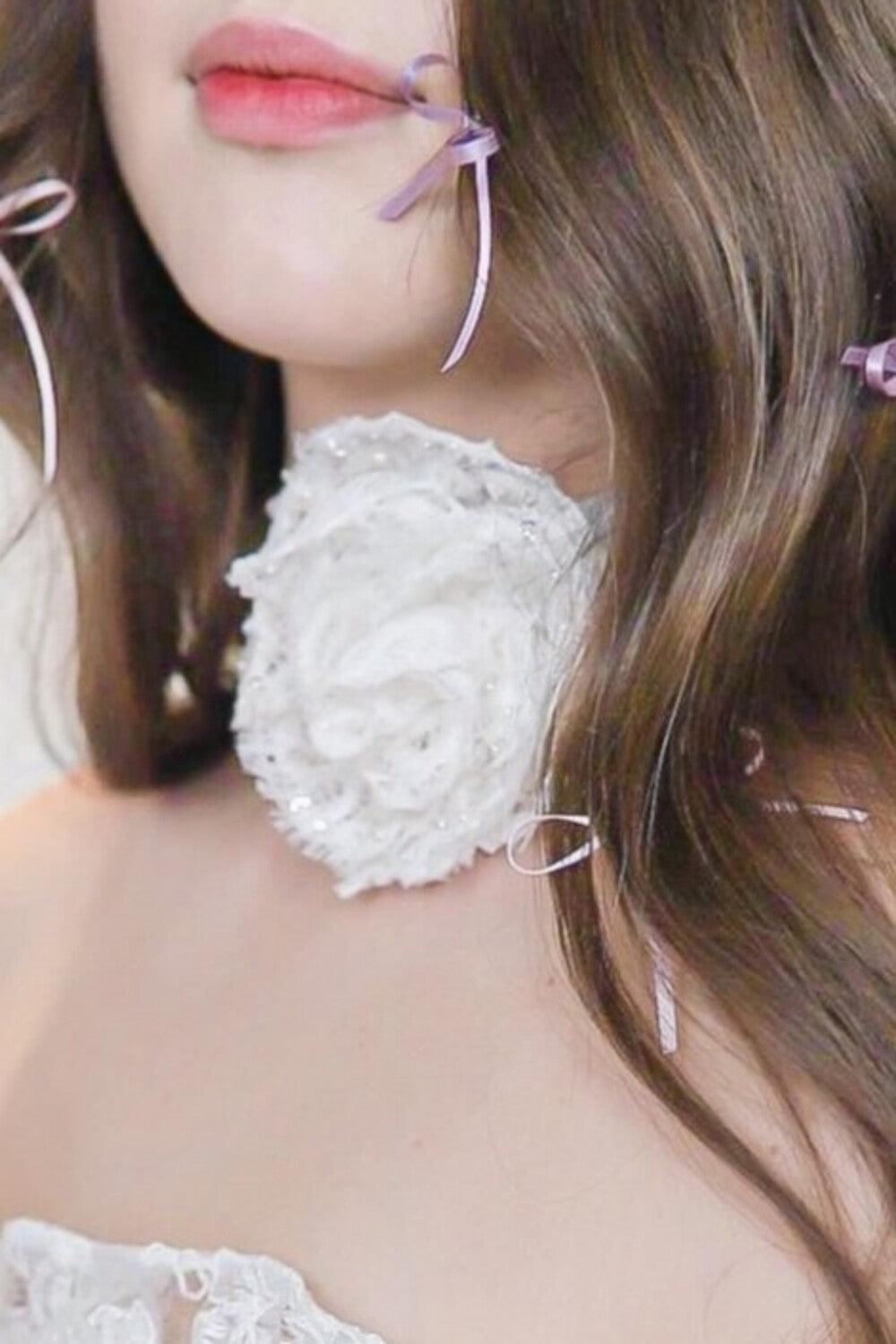 Alisha Floral Choker - MEAN BLVD