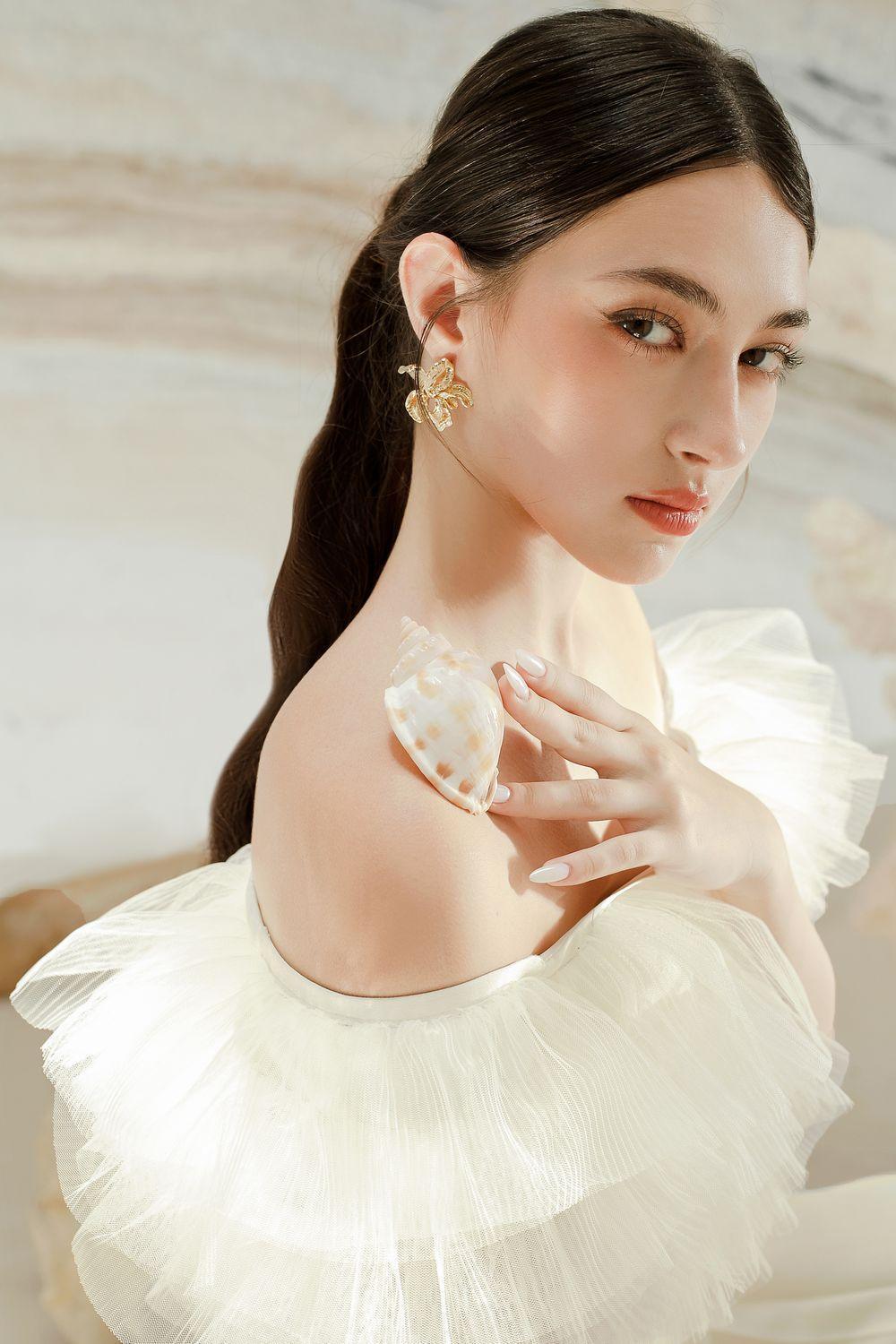 Almira Pleated Ruffled Tulle Crop Top - MEAN BLVD