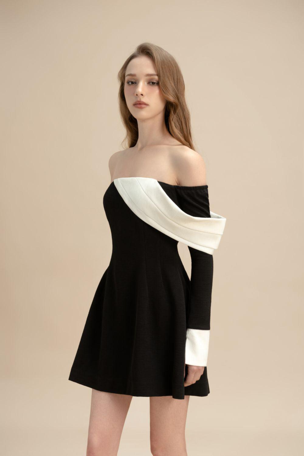 Women's Amethy A-line Off-Shoulder Jacquard Mini Dress XS/S/M/L/XL Black  MEAN BLVD