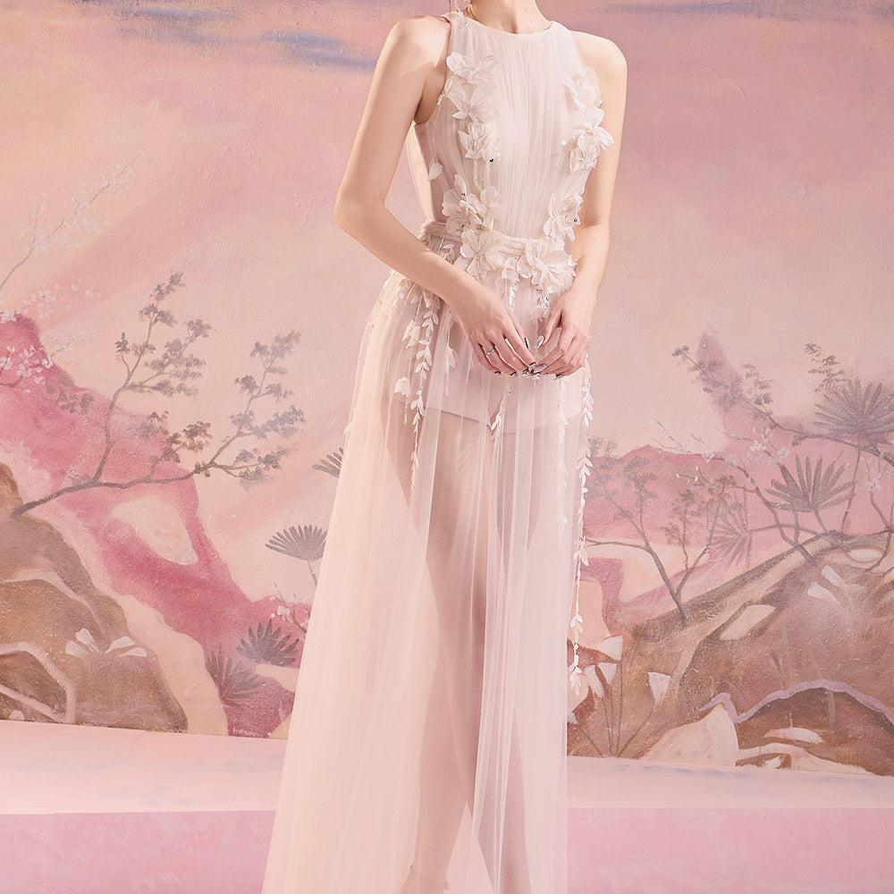 Donna Gathered Flower Applique Mesh Silk Floor Length Dress