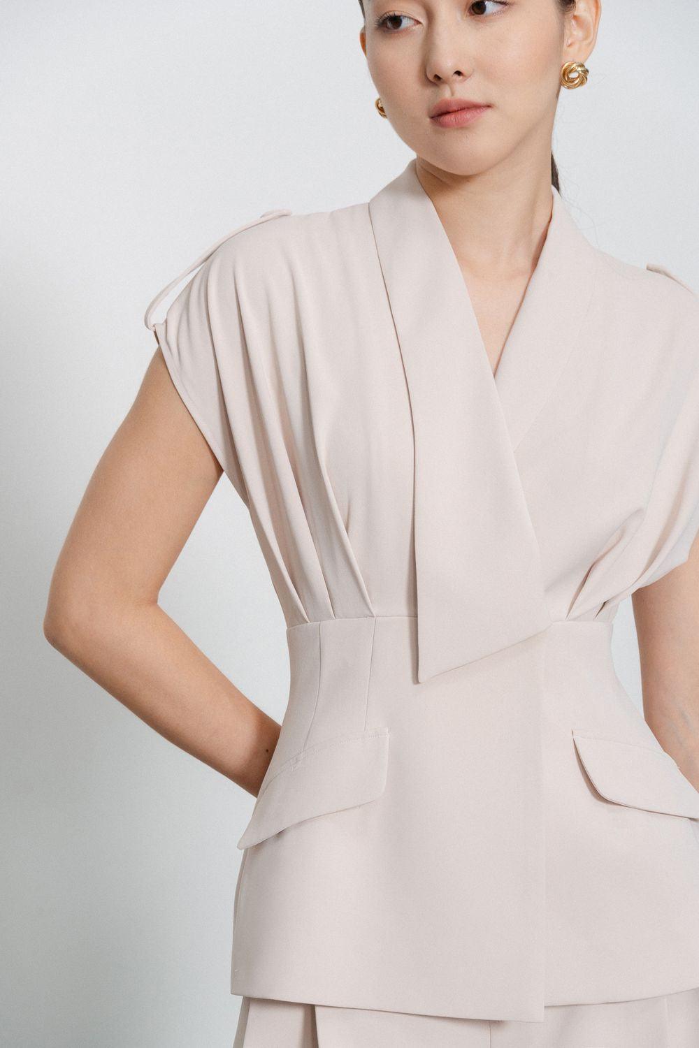 Bailey Hourglass V-Neck Crepe Top - MEAN BLVD