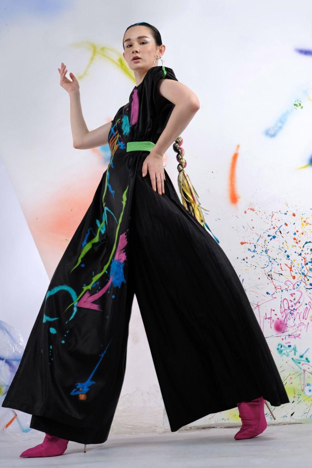 Brilliant A-line Curved Neck Duchess Satin Ao Dai - MEAN BLVD