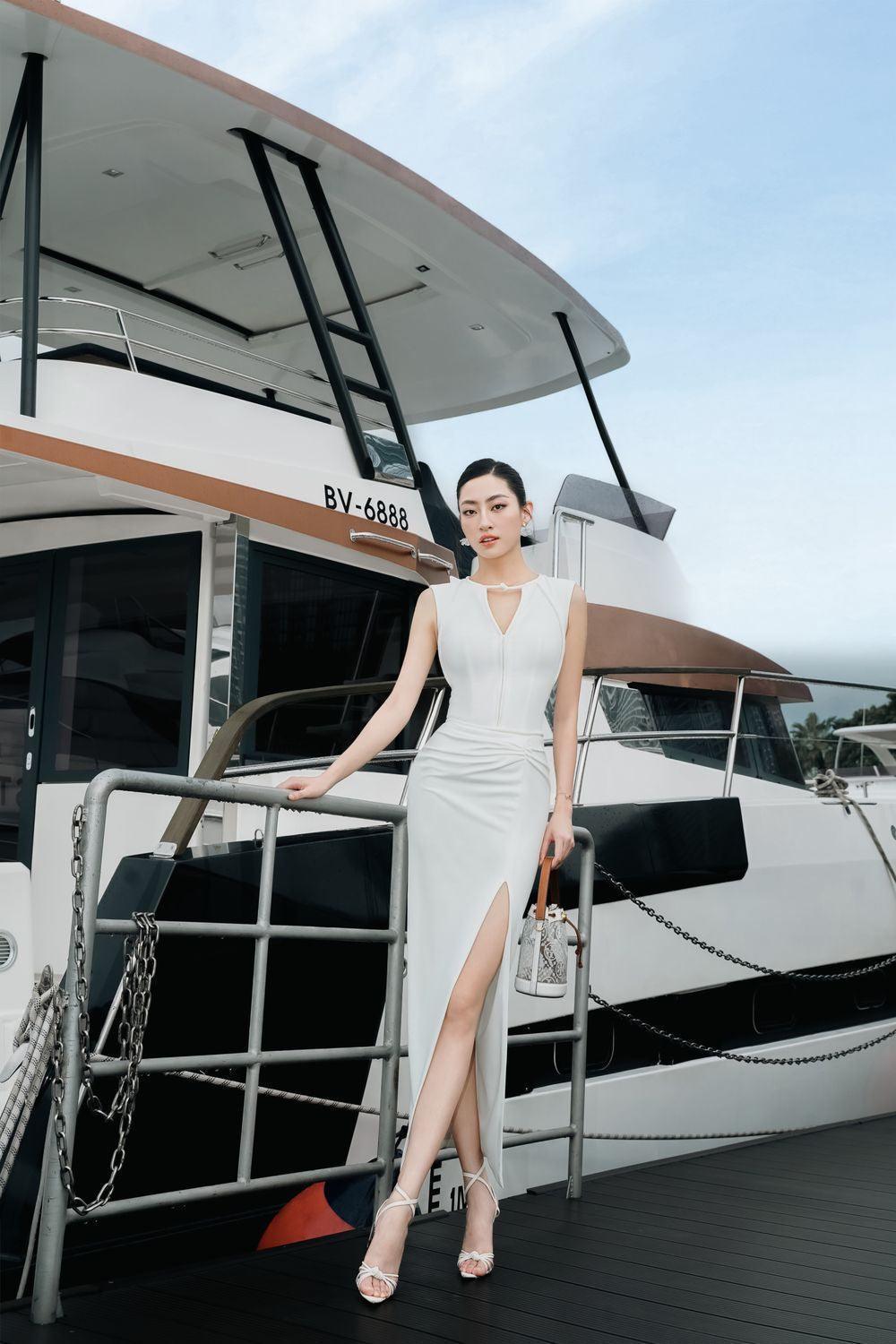 Cadence Slit Cut-Out Cotton Spandex Maxi Dress M / White