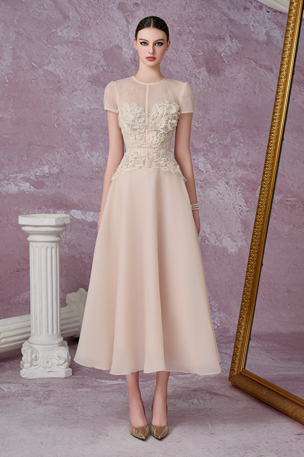 Starry A-line Flower Applique Organza Midi Dress