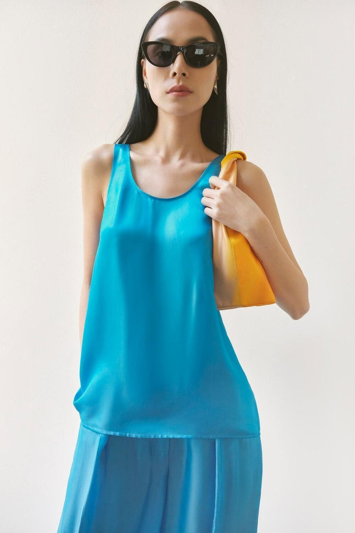 Callan Straight Sleeveless Silk Satin Top - MEAN BLVD