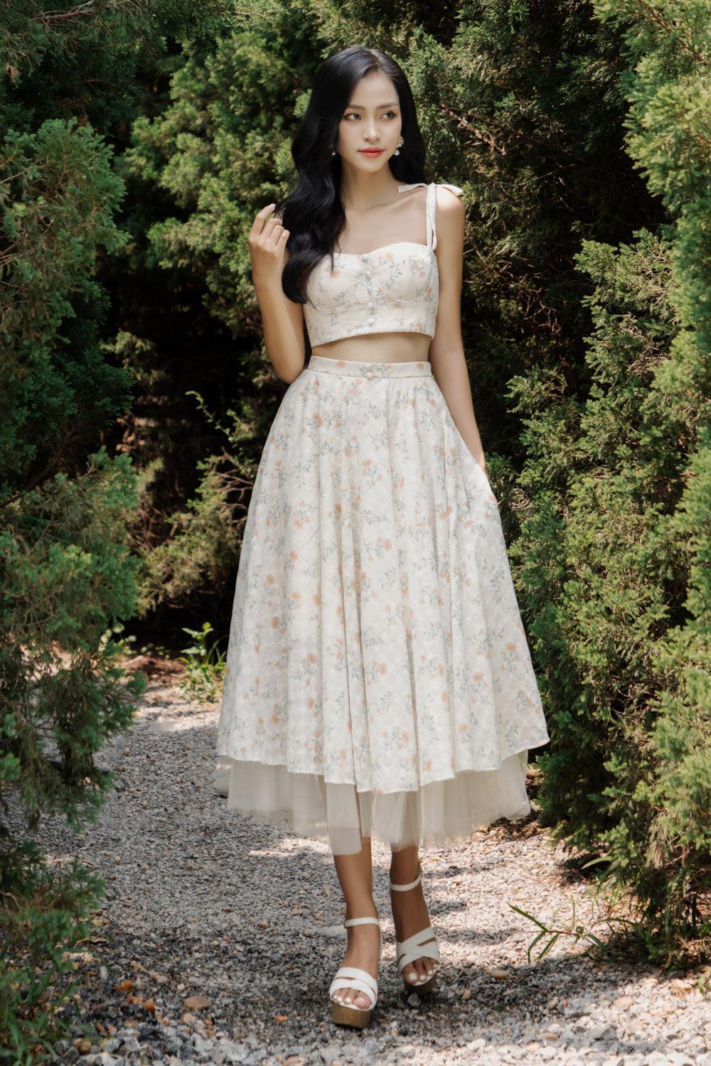 Carmen Bodycon Semi-Heart Neck Polyester Chiffon Crop Top - MEAN BLVD