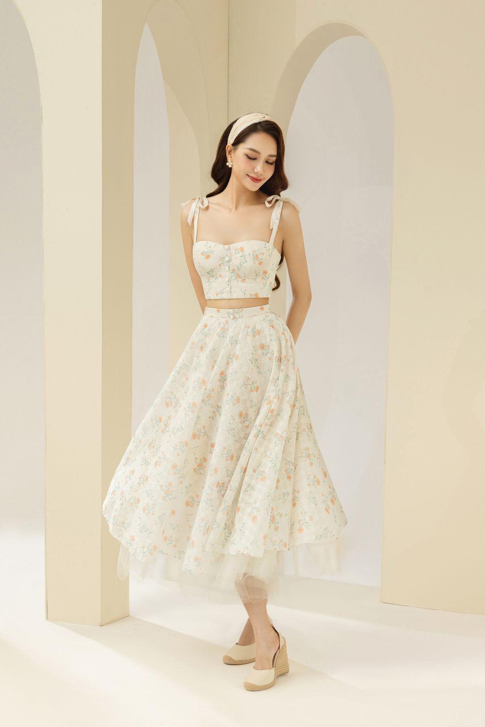Women's Carmen Layered Draped Polyester Chiffon Midi Skirt S/M/L/XL Ivory White Floral MEAN BLVD L / Ivory White / Floral Women's Carmen Layered Draped Polyester Chiffon Midi Skirt S/M/L/XL Ivory White Floral MEAN BLVD L / Ivory White / Floral