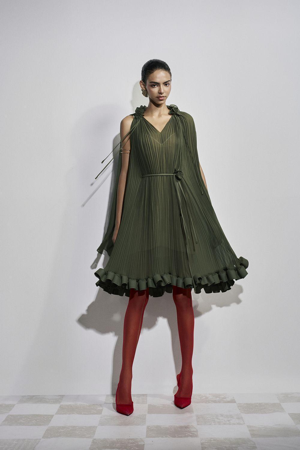 Carnation Drop Waist V-Neck Chiffon Midi Dress - MEAN BLVD