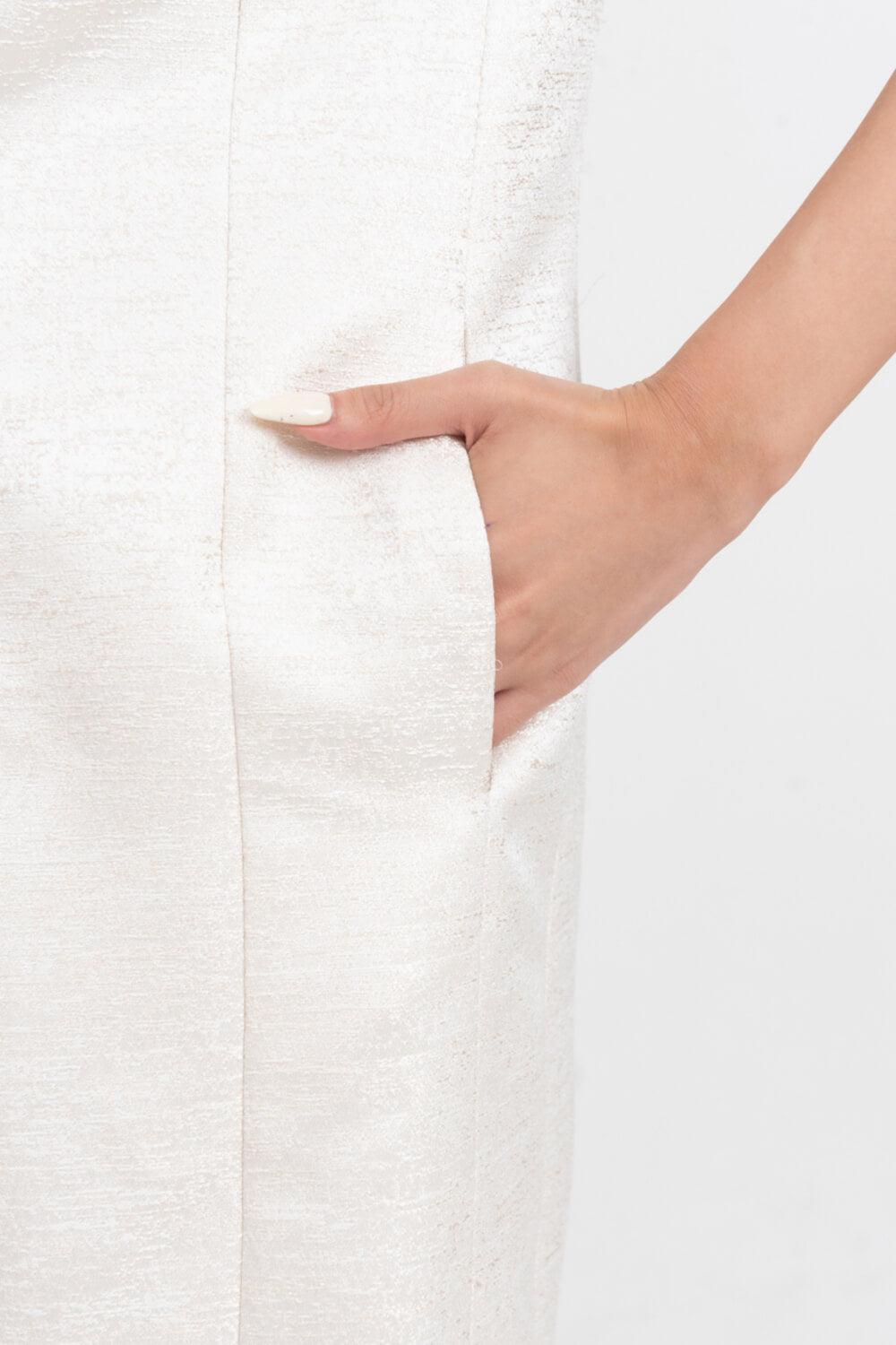 Celestia Cocoon Round Neck Taffeta Below The Knee Dress - MEAN BLVD