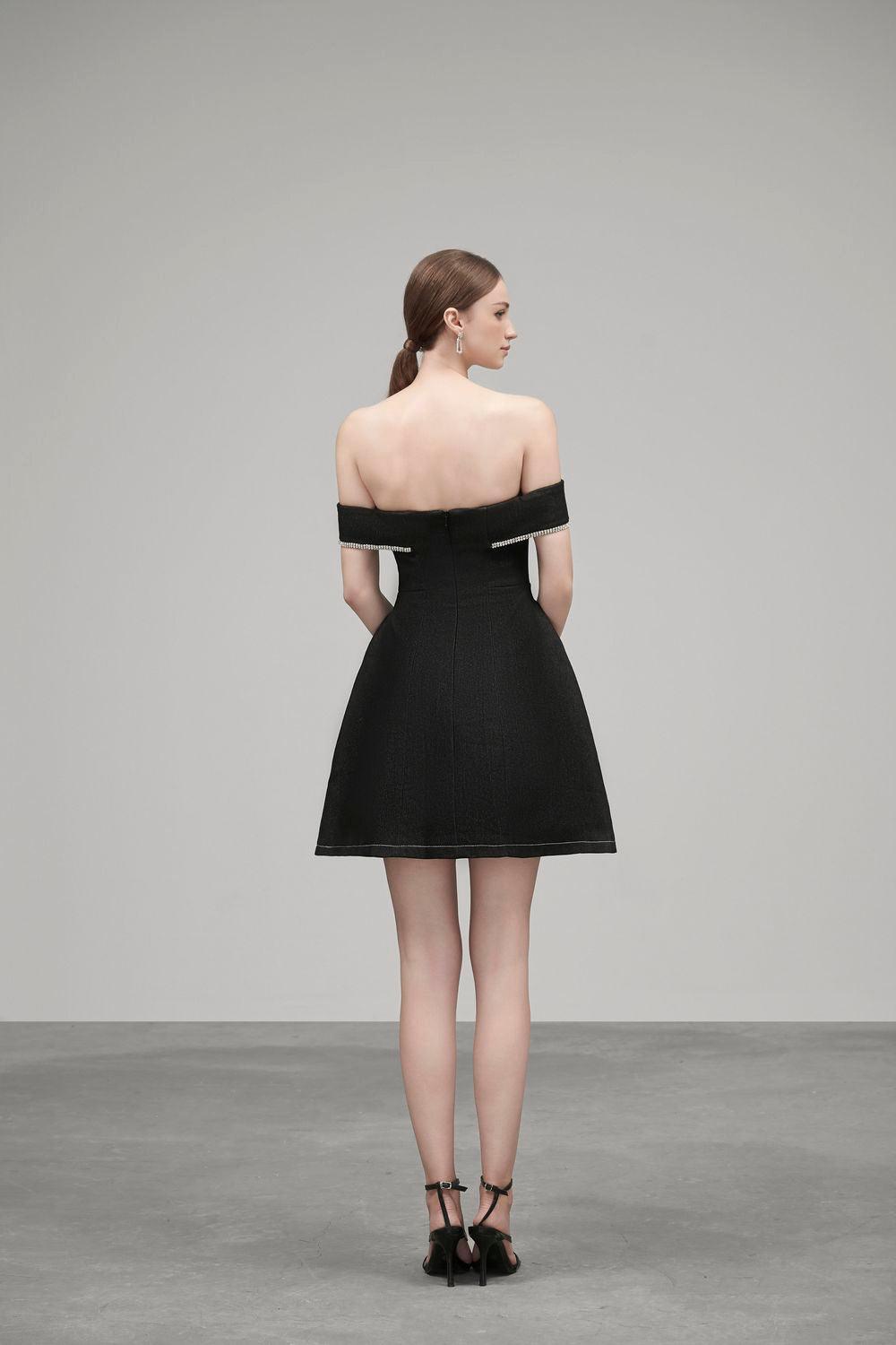 Women's Celine A-line Cold Shoulder Sleeved Denim Mini Dress S/M/L Black MEAN BLVD M / Black Women's Celine A-line Cold Shoulder Sleeved Denim Mini Dress S/M/L Black MEAN BLVD M / Black